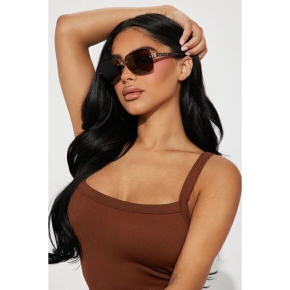 Accessories - 90s Babe‎ Round Frame Rhinestone Detail Rimless Frame Sunglasses Brown